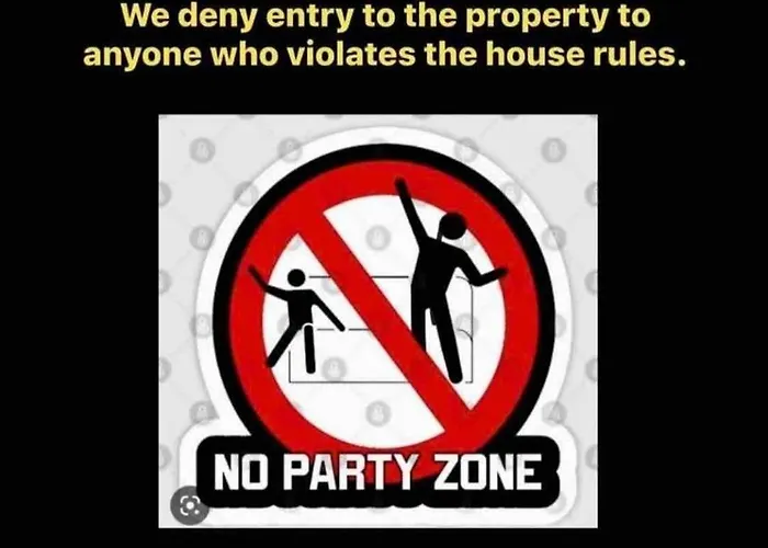 Апартаменти Elegant - Oceanview, Heated Pool Адехе