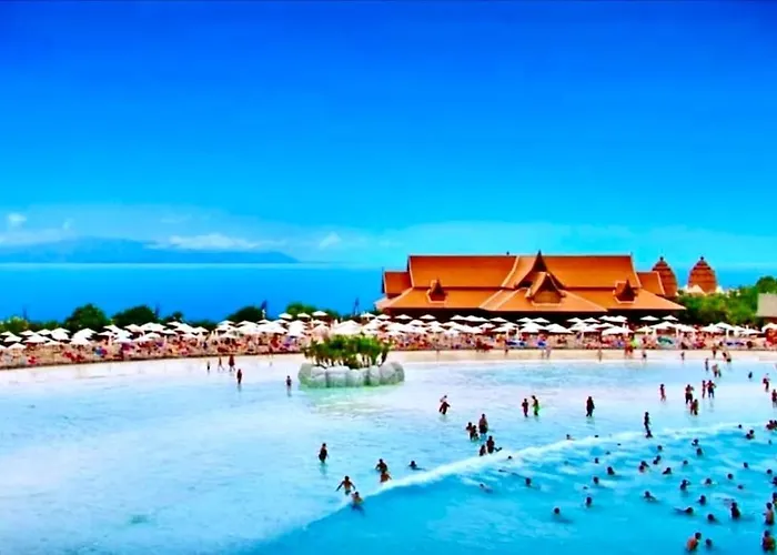 Elegant - Oceanview, Heated Pool אדחה