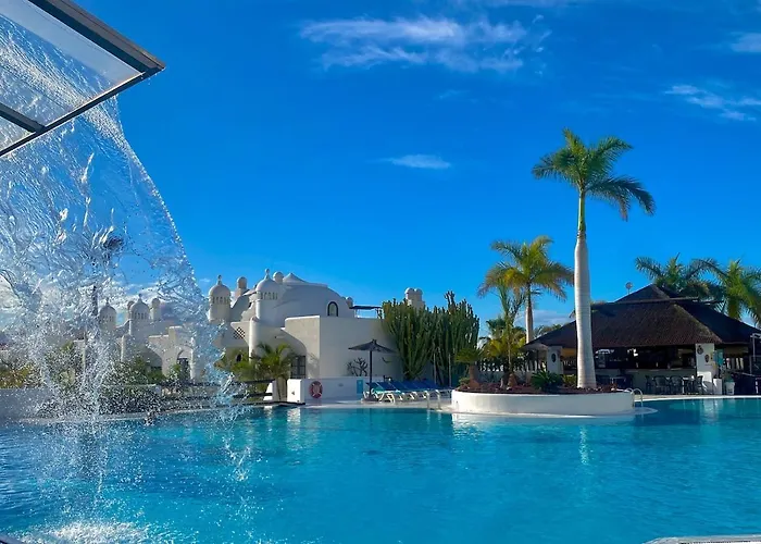 Elegant - Oceanview, Heated Pool *