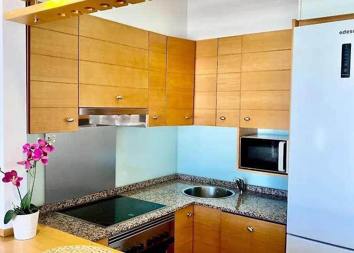 Elegant - Oceanview, Heated Pool Appartement *